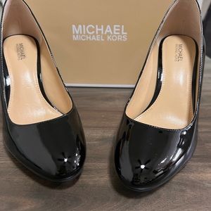 Michael Kors Ashby Pump black patent leather sz 7M